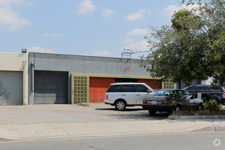 More details for 15111 Keswick St, Van Nuys, CA - Industrial for Sale