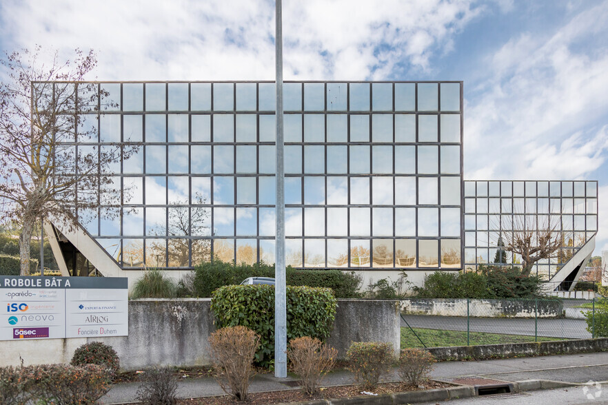 100 Rue Pierre Duhem, Aix-en-Provence for lease - Building Photo - Image 2 of 4