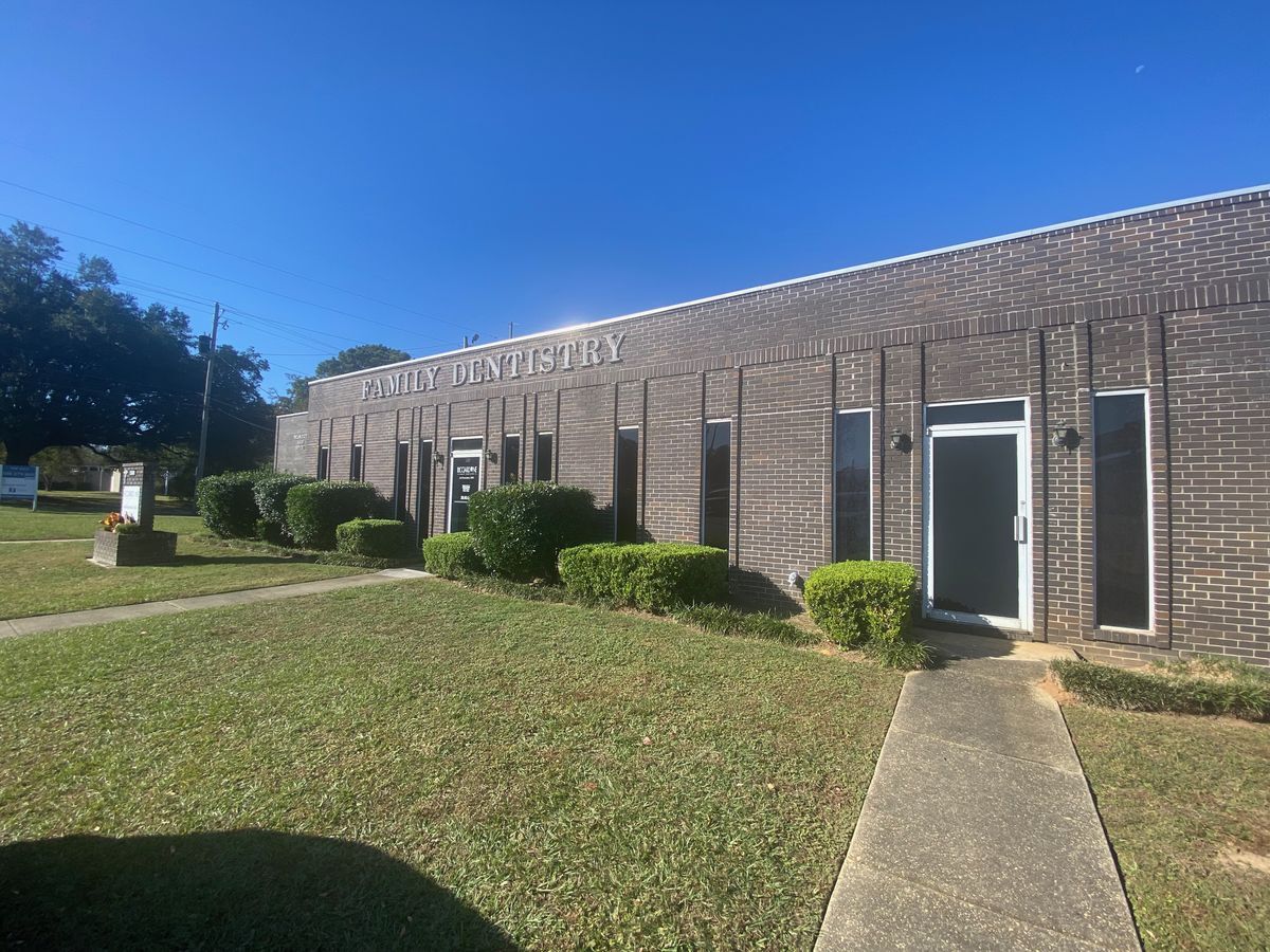 5300 Overlook Rd, Mobile, AL for sale Building Photo- Image 1 of 1