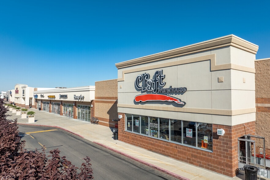 1160-1250 N Eagle Rd, Meridian, ID for sale - Primary Photo - Image 1 of 1