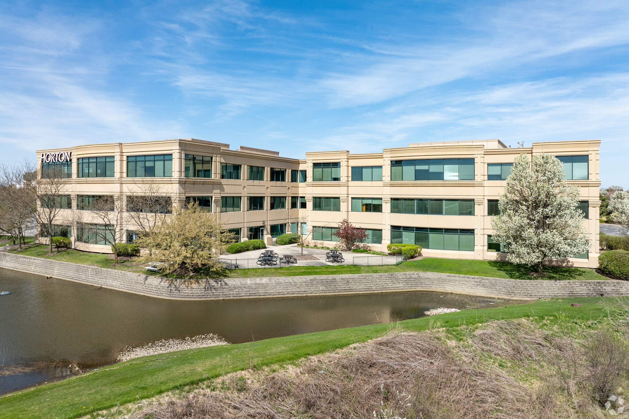 10310-10320 Orland Pky, Orland Park, IL for lease Building Photo- Image 1 of 4