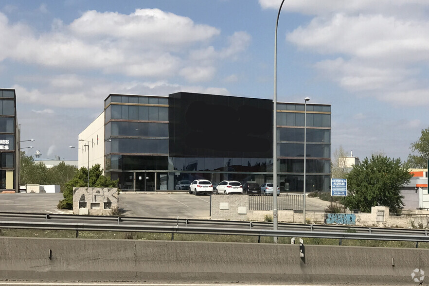 Crta. Toledo, Km 18,800, Fuenlabrada, Madrid for lease - Building Photo - Image 2 of 3