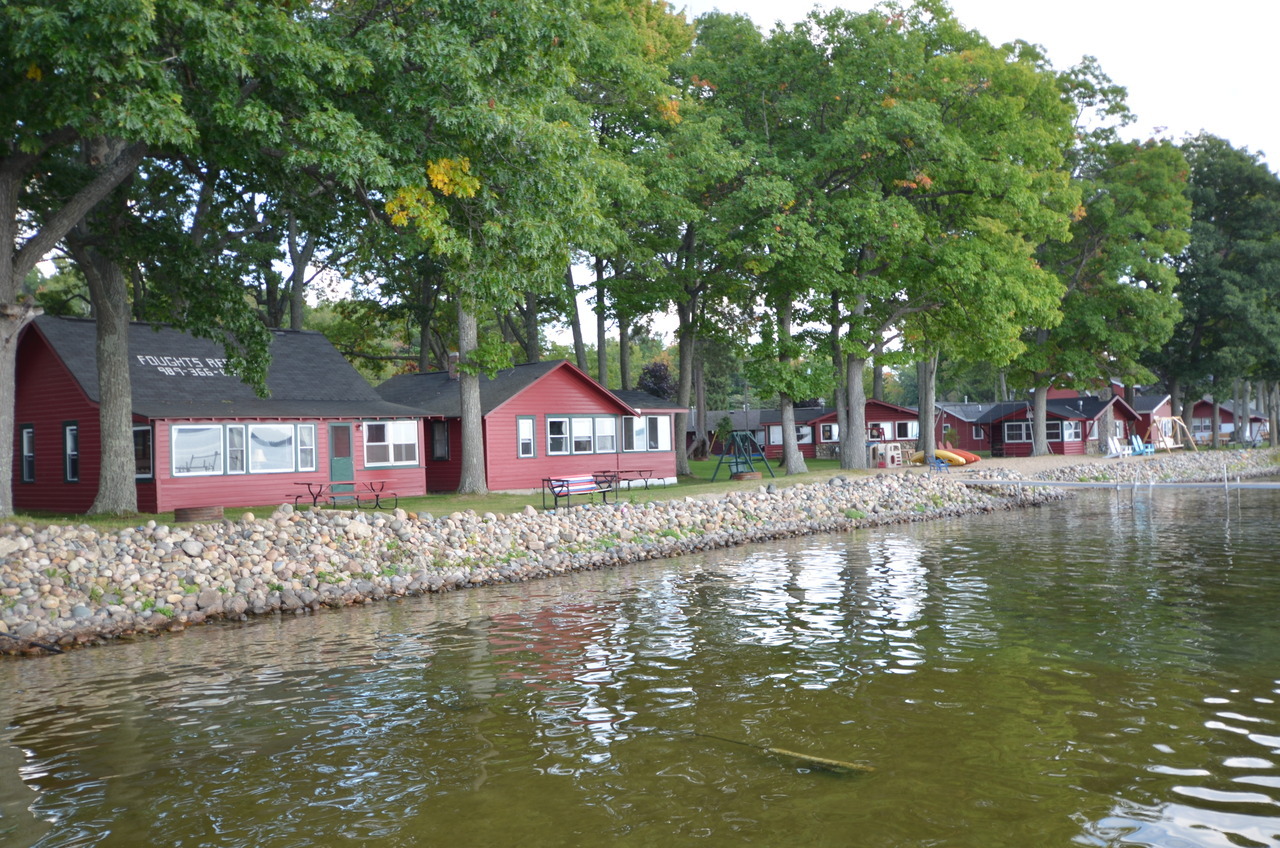 127 Oneida Dr, Houghton Lake, MI for sale Building Photo- Image 1 of 1