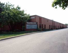 3885 Industrial Ave, Rolling Meadows IL - Warehouse