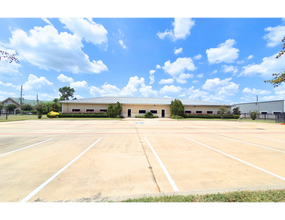 21613 Rhodes Rd, Spring, TX for sale Interior Photo- Image 1 of 8