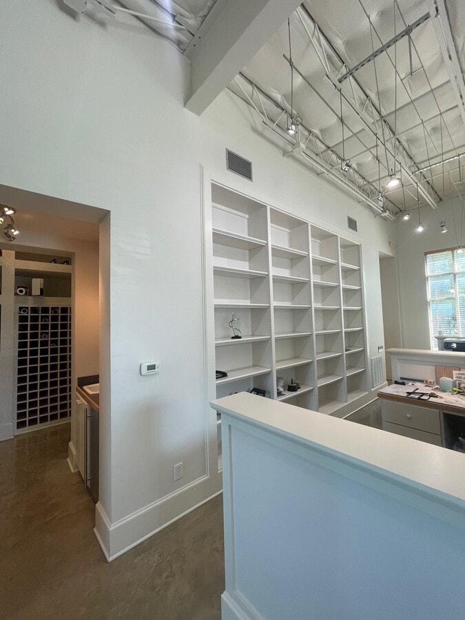 242 W Sunset Rd, San Antonio, TX 78209 - Unit 103 - - Interior Photo - Image 1 of 19