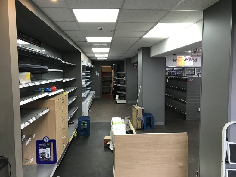 Main St E, Menstrie for sale - Interior Photo - Image 1 of 1