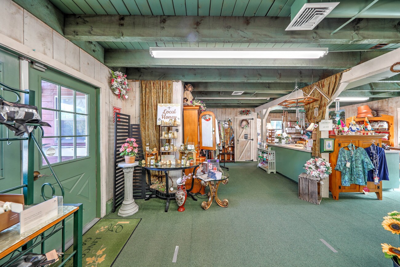 1688 Old Louisquisset Pike, Lincoln, RI 02865 Retail for Sale