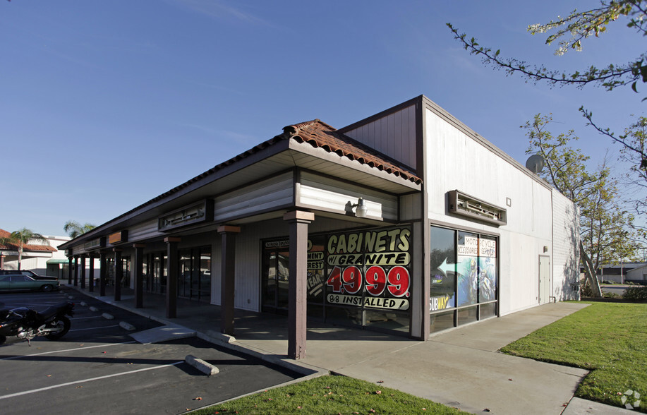 5331 Holt Blvd, Montclair, CA for lease - Building Photo - Image 2 of 2