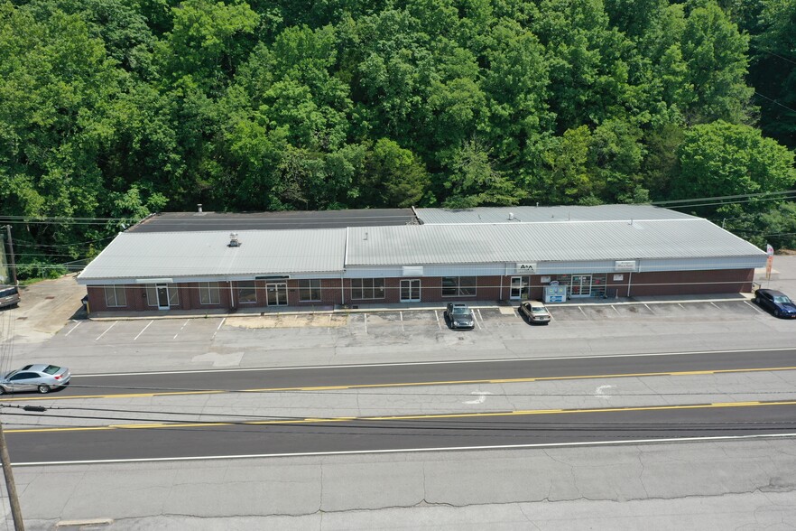 1205-1213 Louisville Hwy, Goodlettsville, TN for sale - Building Photo - Image 3 of 13