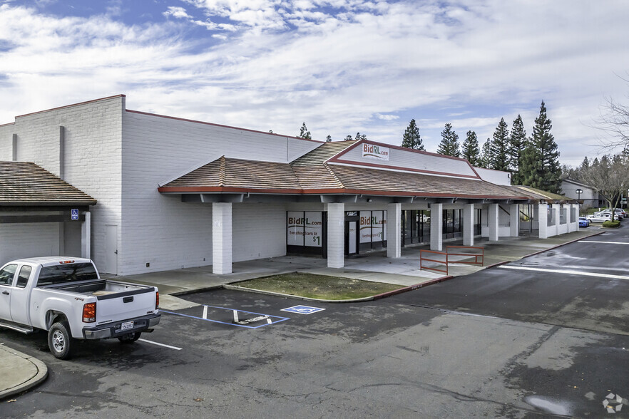 6422 Tupelo Dr, Citrus Heights, CA for lease - Primary Photo - Image 1 of 19