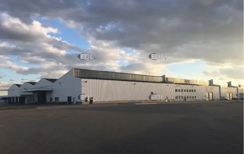 Industrial in Nîmes for lease Building Photo- Image 1 of 8