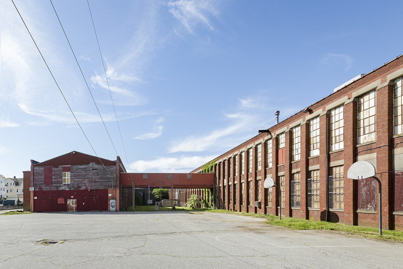 90100 Garfield Ave, New London, CT 06320