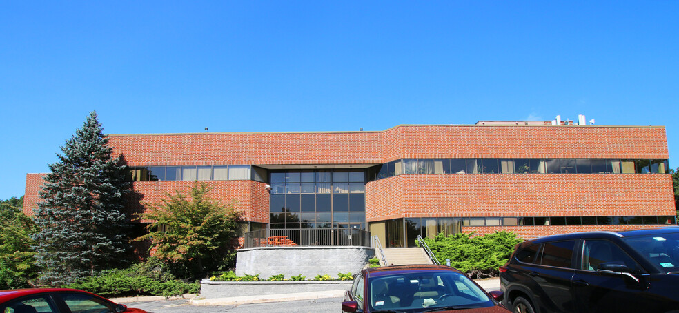 16 Tech Cir, Natick, MA for lease - Building Photo - Image 2 of 9