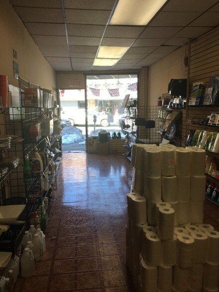 17316 Jamaica Ave, Jamaica, NY for sale - Building Photo - Image 1 of 1