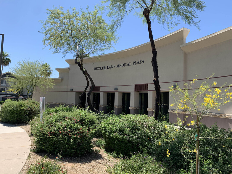 8896 E Becker Ln, Scottsdale, AZ for lease - Building Photo - Image 1 of 2