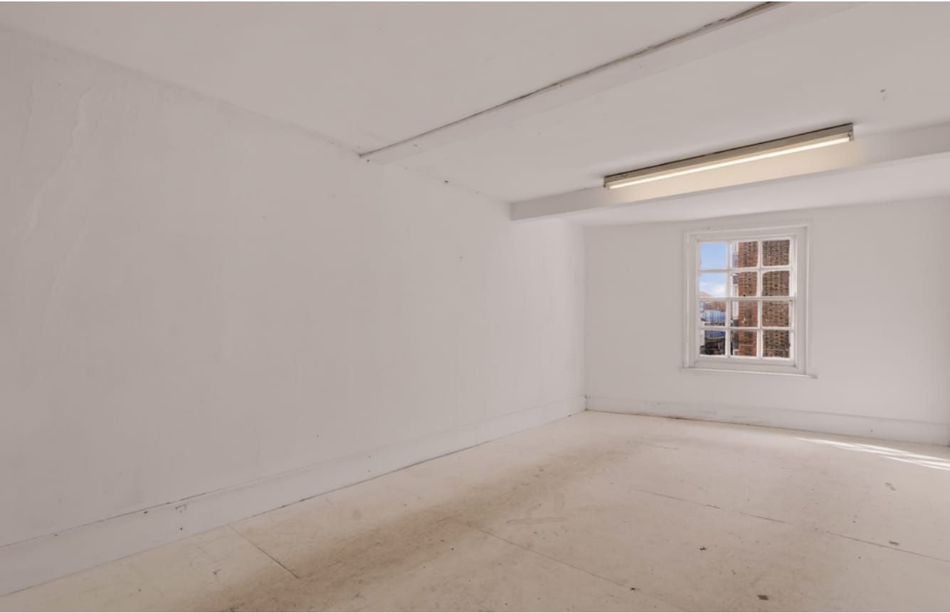 1-2 West St, Chichester for lease Interior Photo- Image 1 of 1