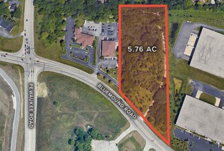 More details for 340 Bluemound Rd, Waukesha, WI - Land for Lease