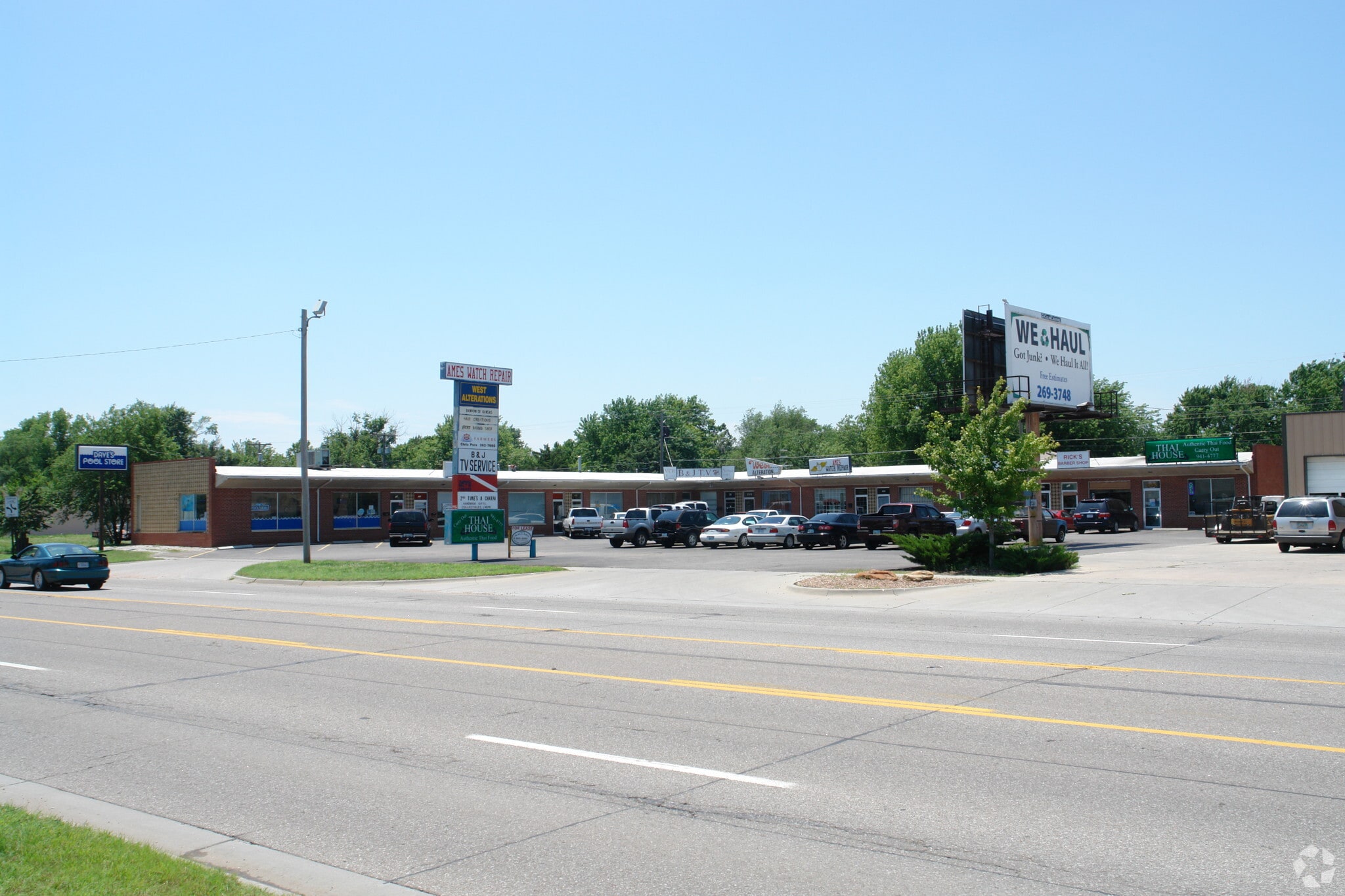 915-969 N West St, Wichita, KS for lease Primary Photo- Image 1 of 4