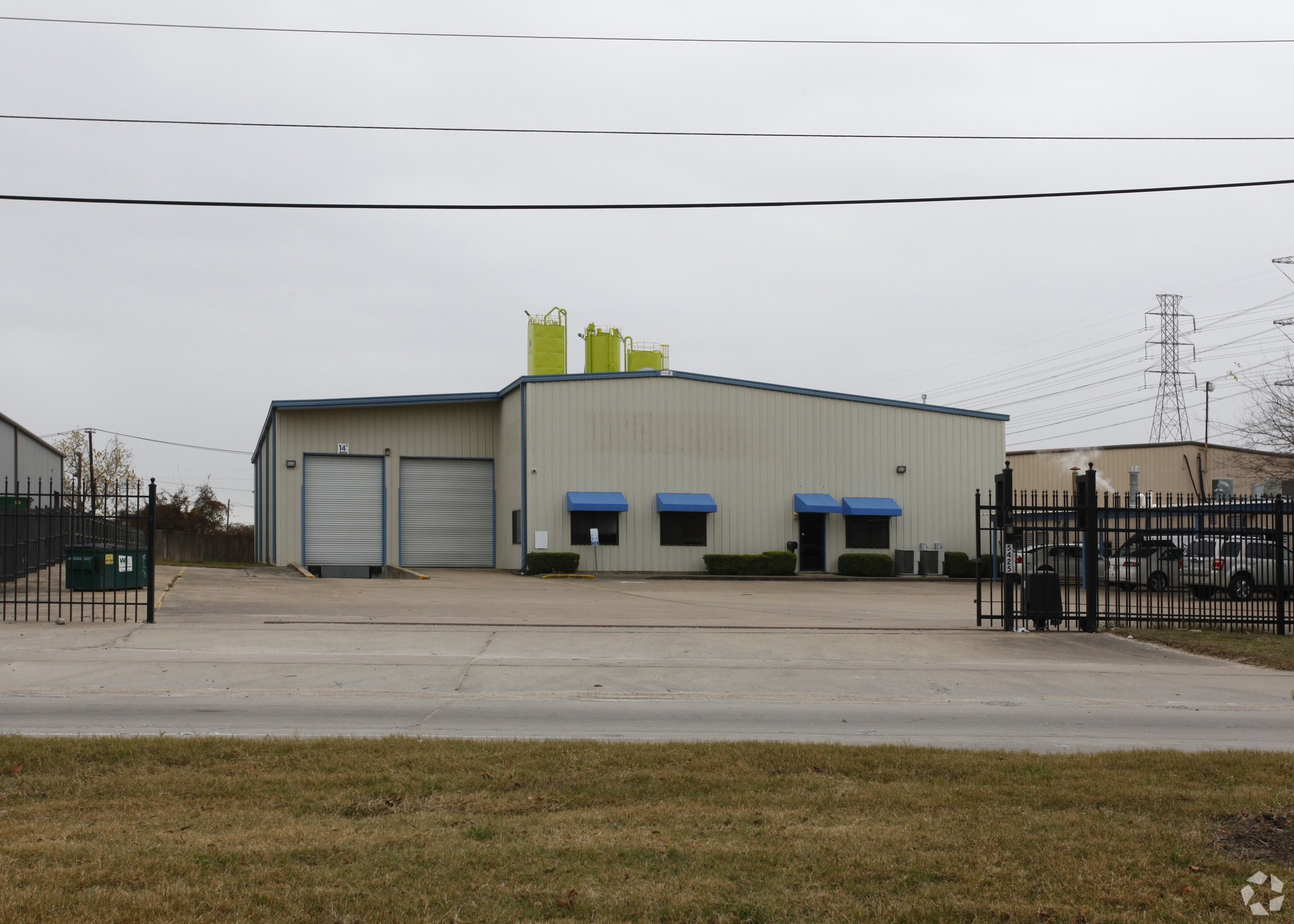 5425 Renwick Dr, Houston, TX for sale Building Photo- Image 1 of 1