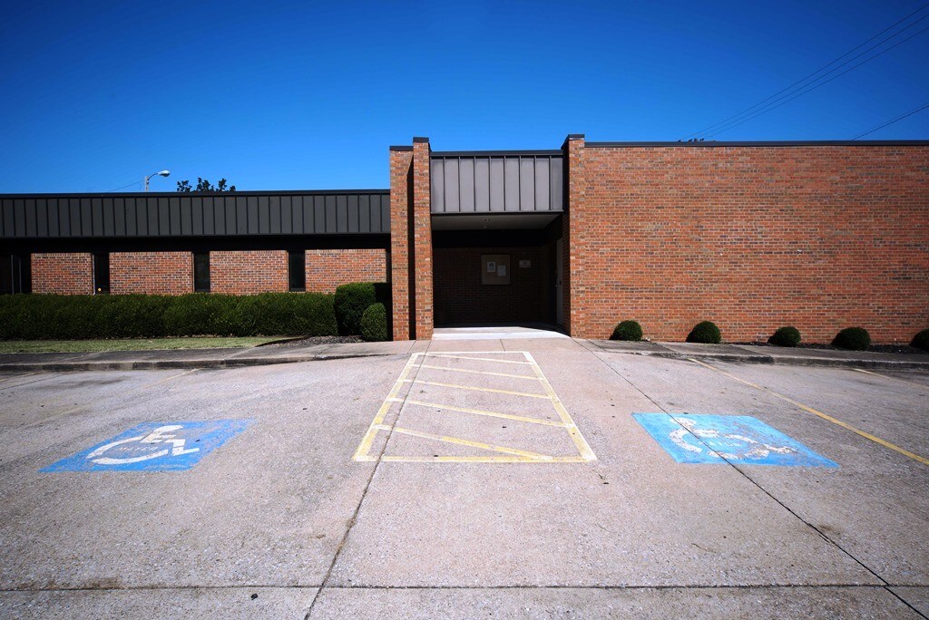 1901 Kentucky Ave, Paducah, KY for sale Primary Photo- Image 1 of 1