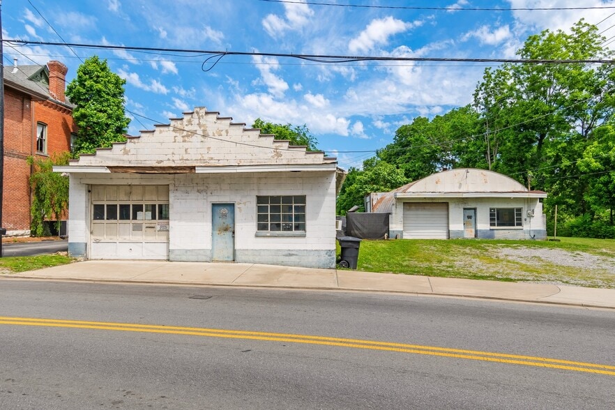 106 Bridge St, Franklin, TN for sale - Building Photo - Image 1 of 13