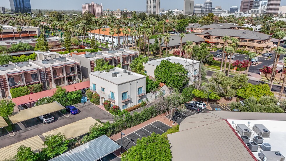 335 E Palm Ln, Phoenix, AZ for sale - Primary Photo - Image 1 of 29