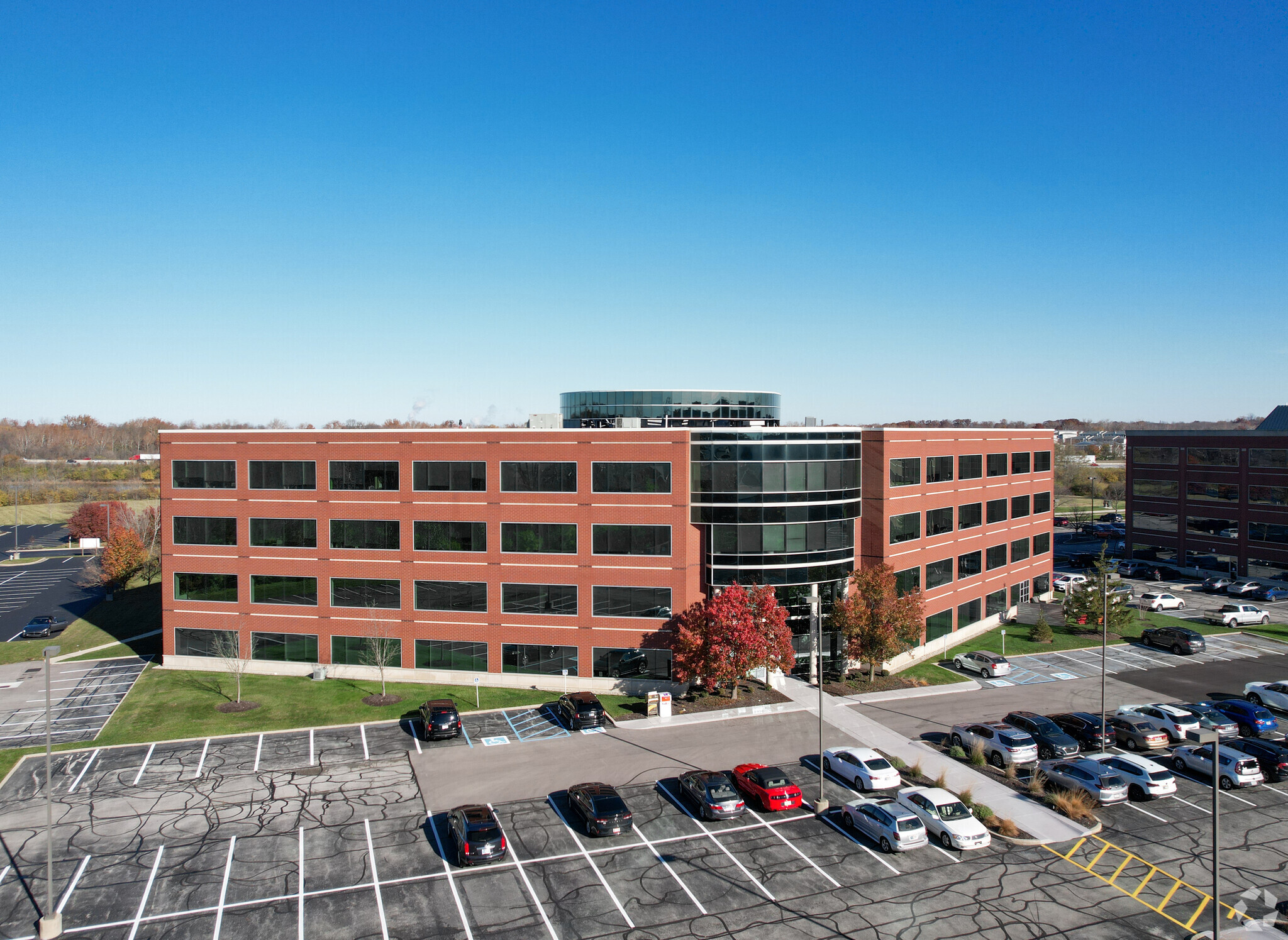 8520 Allison Pointe Blvd, Indianapolis, IN for lease Building Photo- Image 1 of 16