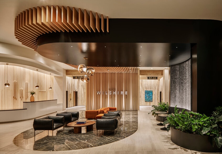 11755 Wilshire Blvd, Los Angeles, CA for lease - Interior Photo - Image 3 of 27