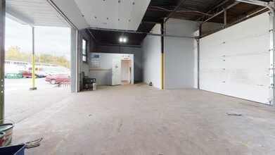 66-68 S Broad St, Westfield, MA for lease Interior Photo- Image 2 of 14