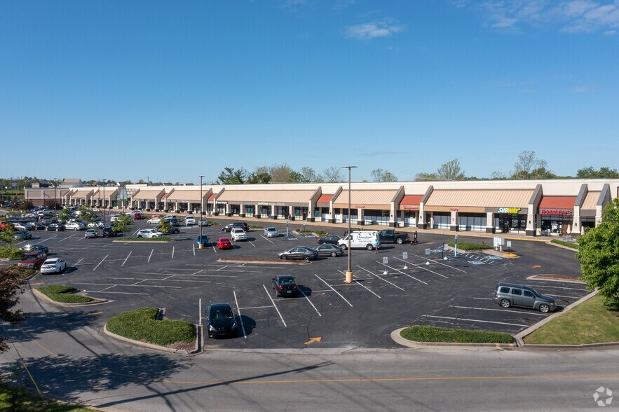 4101 Tates Creek Centre Dr, Lexington, KY for lease - Building Photo - Image 2 of 17