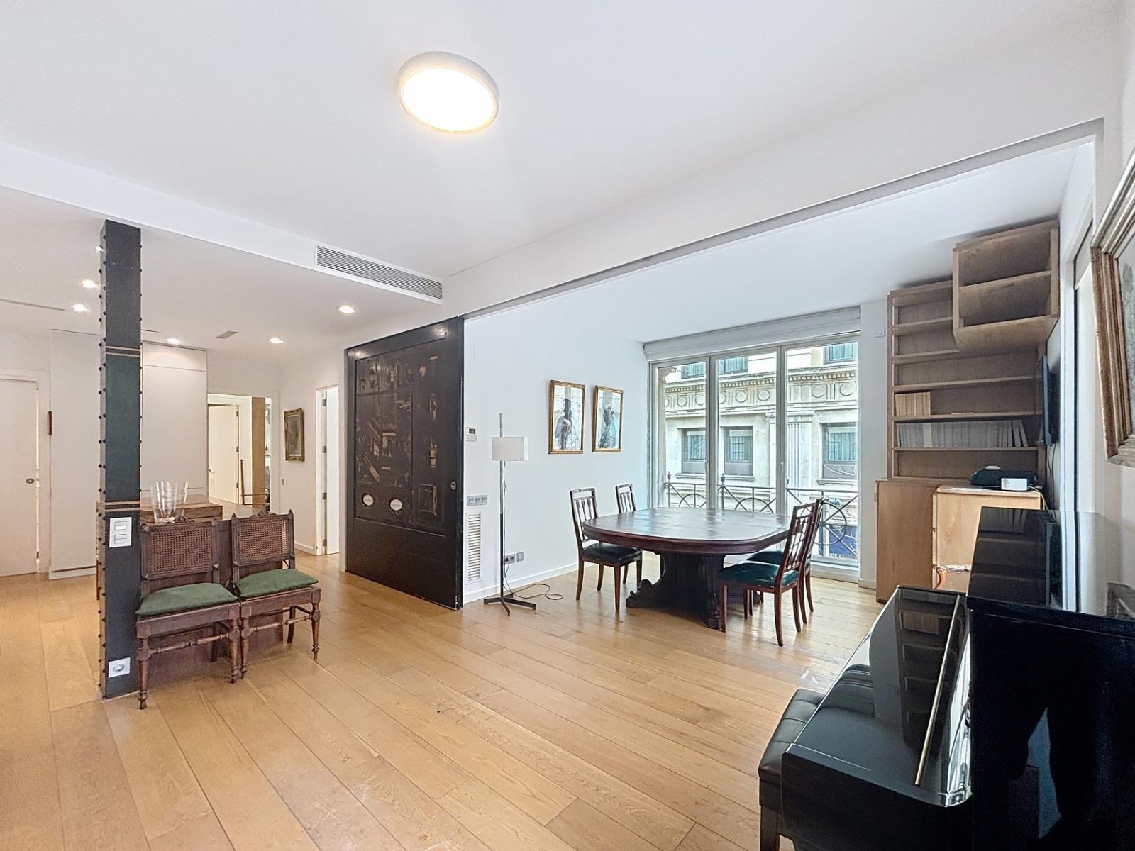 Office in Barcelona, Barcelona for lease Interior Photo- Image 1 of 31
