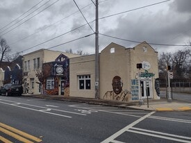 1521 Ralph David Abernathy Blvd SW - Storefront Property