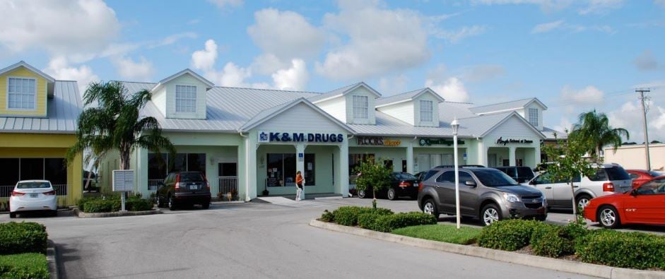 125-147 Tower St, Lake Placid, FL for lease - Building Photo - Image 3 of 6