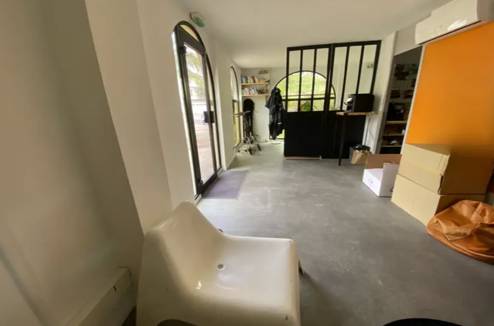 Office in Montpellier for lease Interior Photo- Image 1 of 5