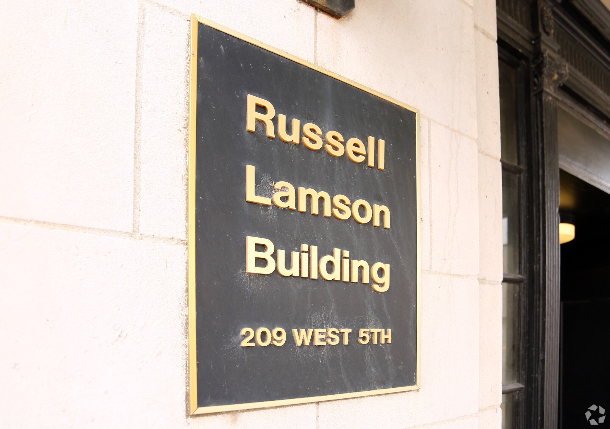 209 W 5th St, Waterloo, IA for sale Building Photo- Image 1 of 1