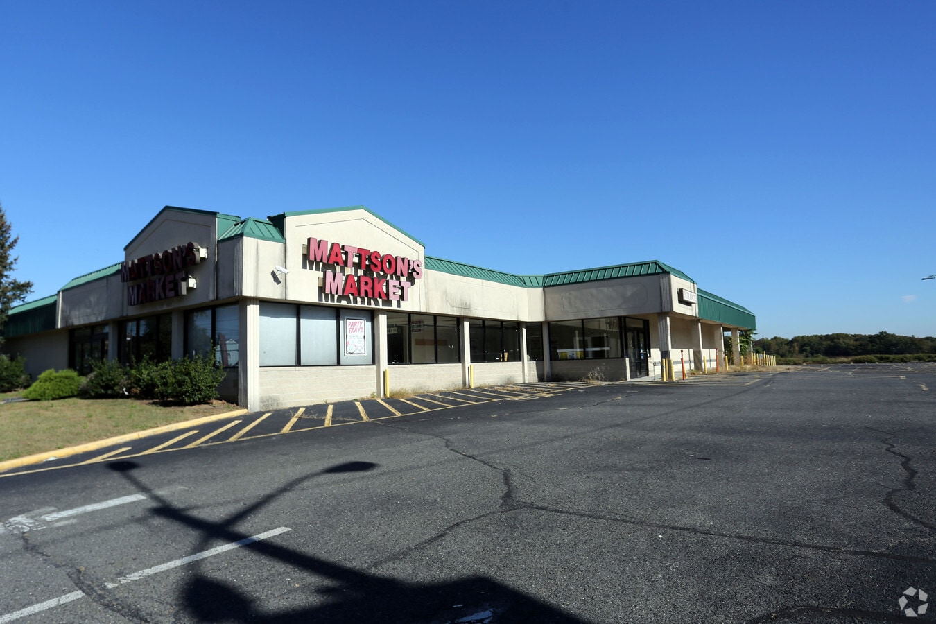1609 Mount Holly Rd, Burlington, NJ 08016