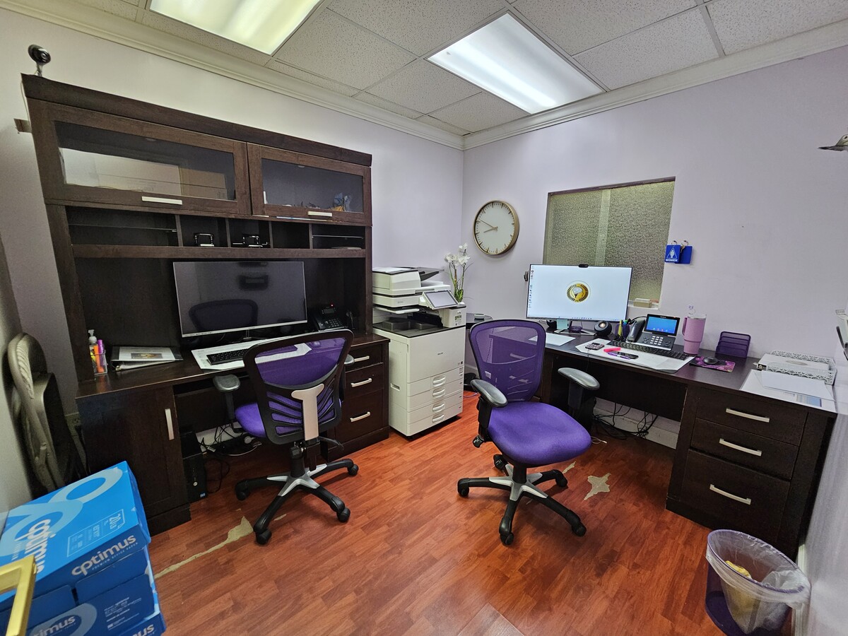 12550 Biscayne Blvd, North Miami, FL 33181 - Unit 306 - - Interior Photo - Image 1 of 12