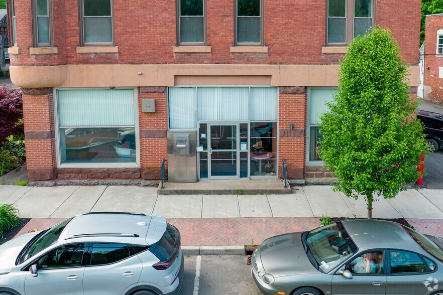 105 Front St, Deposit, NY for lease - Building Photo - Image 3 of 6
