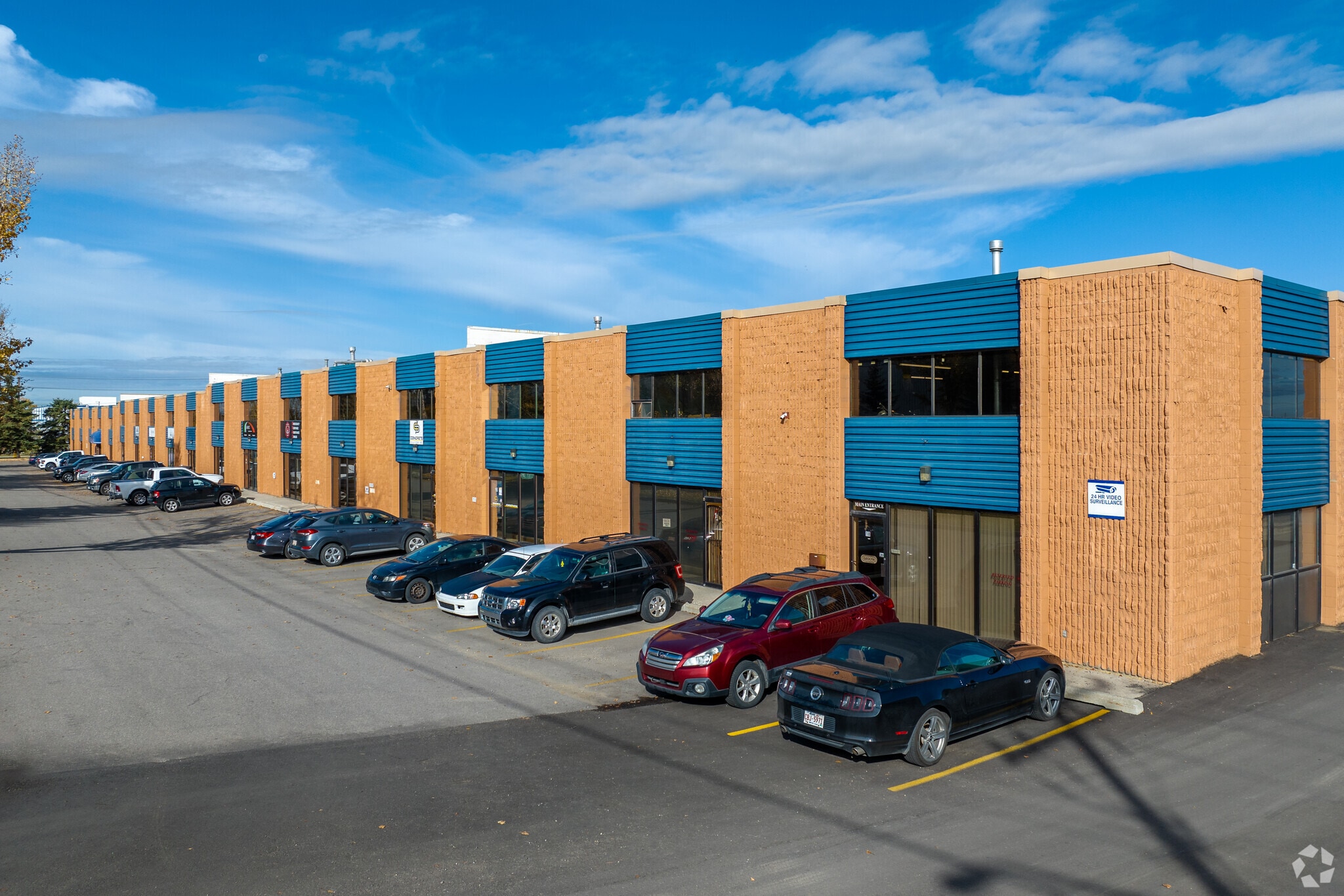 3716 56th Ave SE, Calgary, AB for lease Primary Photo- Image 1 of 10