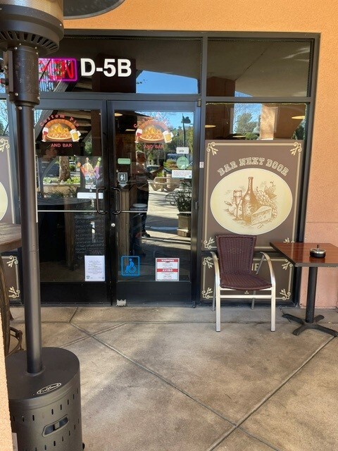 6591-6599 Collins Dr, Moorpark, CA for lease Interior Photo- Image 1 of 8