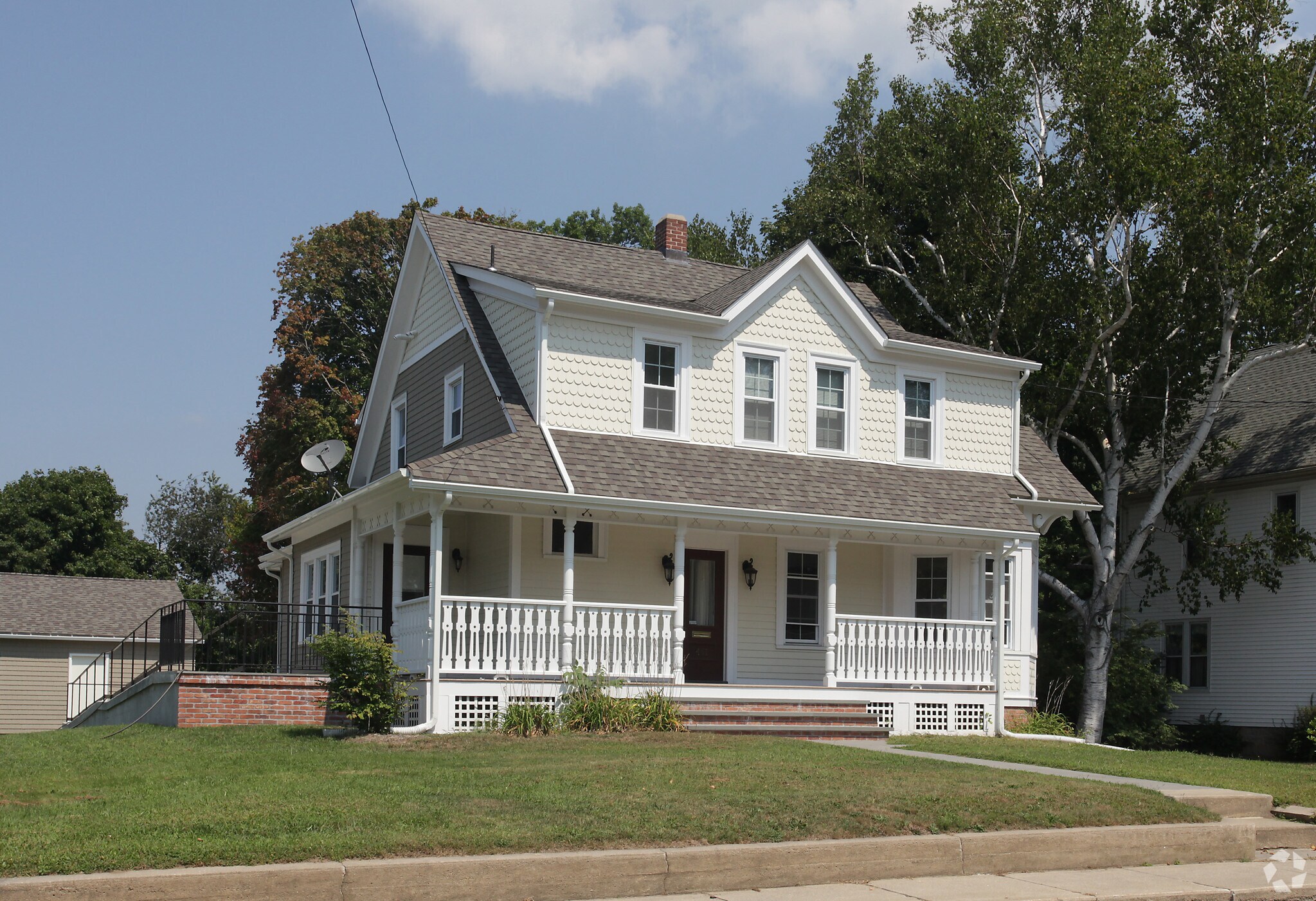 461 Main St, Niantic, CT for sale Primary Photo- Image 1 of 1