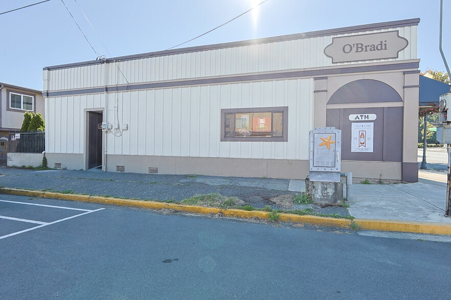 702 Newmark St, Coos Bay, OR for sale - Building Photo - Image 2 of 26