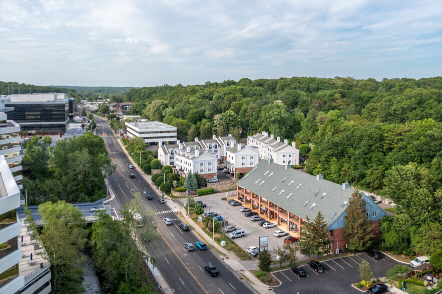 430 Main Ave, Norwalk, CT for lease - Aerial - Image 2 of 11