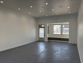 10036-10038 S Western Ave, Los Angeles, CA for lease Interior Photo- Image 2 of 2