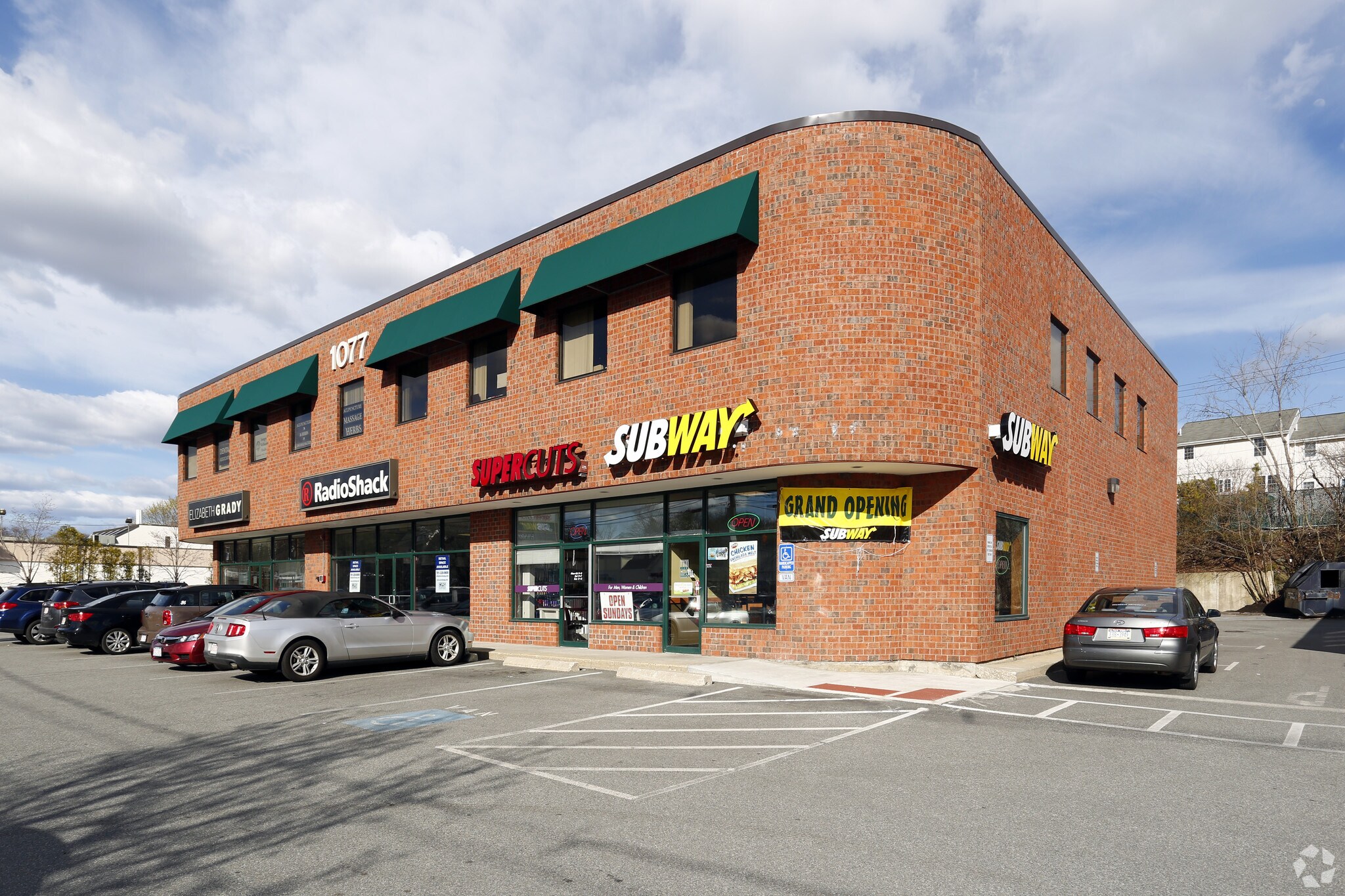 1077 Lexington St, Waltham, MA 02452 Office for Lease