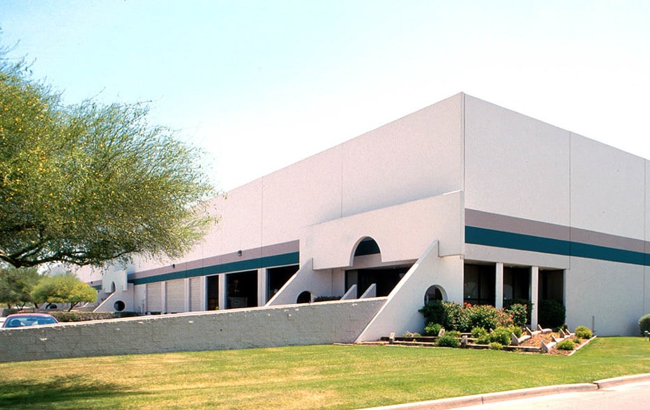 4441 W Polk St, Phoenix, AZ for lease - Building Photo - Image 2 of 16
