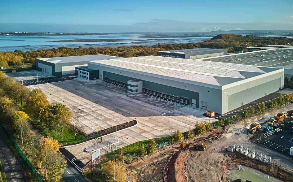 North Rd, Ellesmere Port for lease - Building Photo - Image 1 of 20