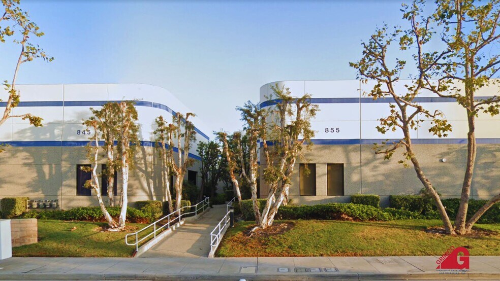 855 E Easy St, Simi Valley, CA for lease - Building Photo - Image 1 of 13