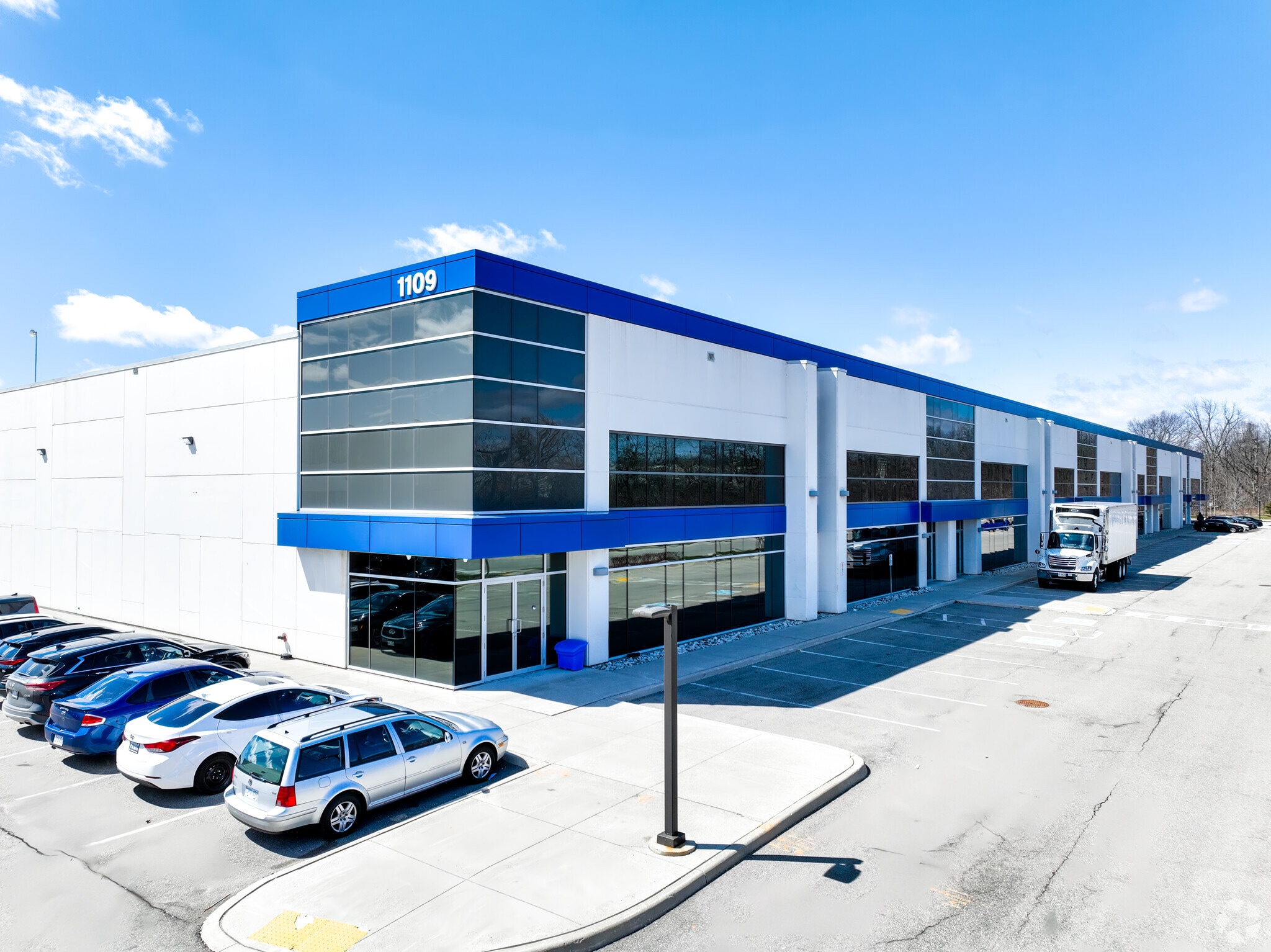 1109 Clay Ave, Burlington, ON for sale Primary Photo- Image 1 of 1